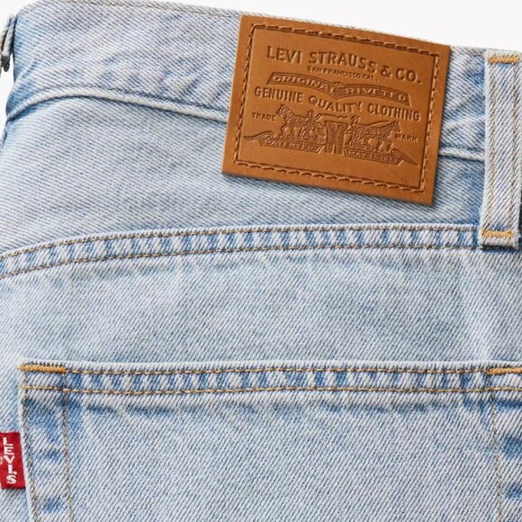 Levi's Baggy Dad Jorts - Picture 5 of 5